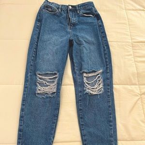 Baggy Ripped Jeans | Trending Jeans